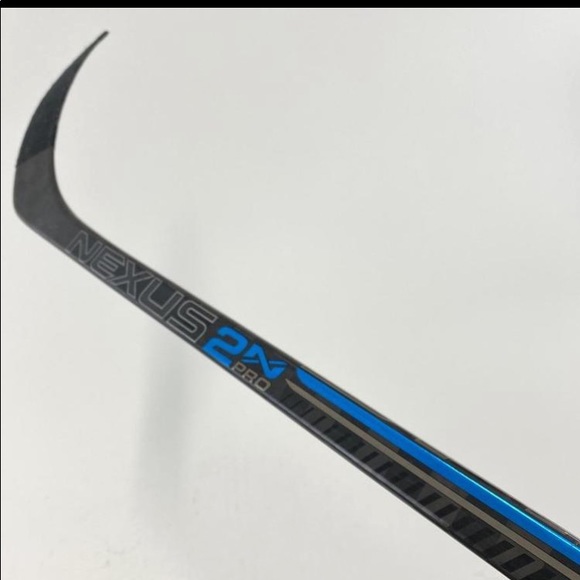 Pro Stock Bauer Nexus 2N Pro Left Handed Stick - Picture 2 of 4